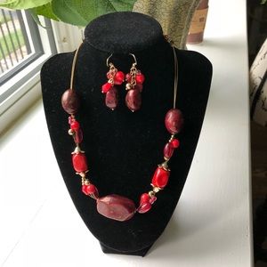 Beaded necklace and earrings.